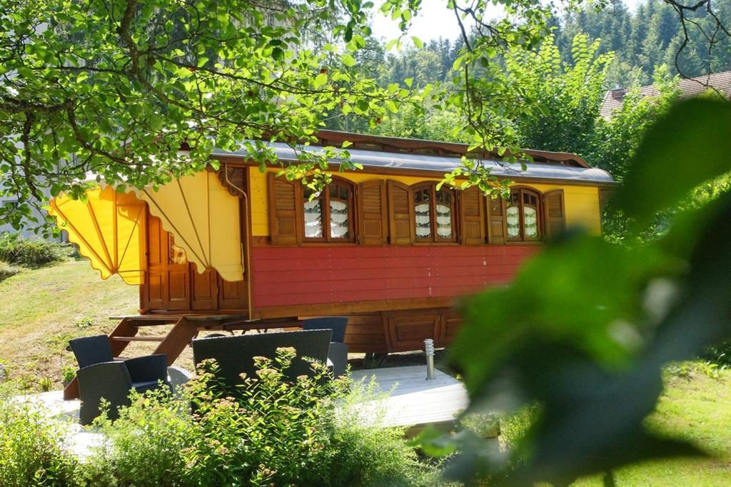 Hotel Restaurant Des Lacs Chaux-des-Crotenay Екстер'єр фото